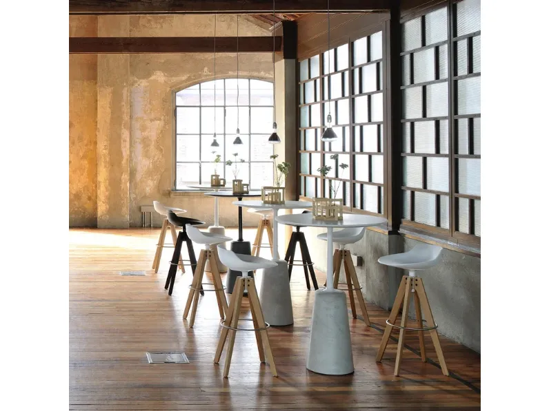 Sgabello Flow Stool di MDF Italia