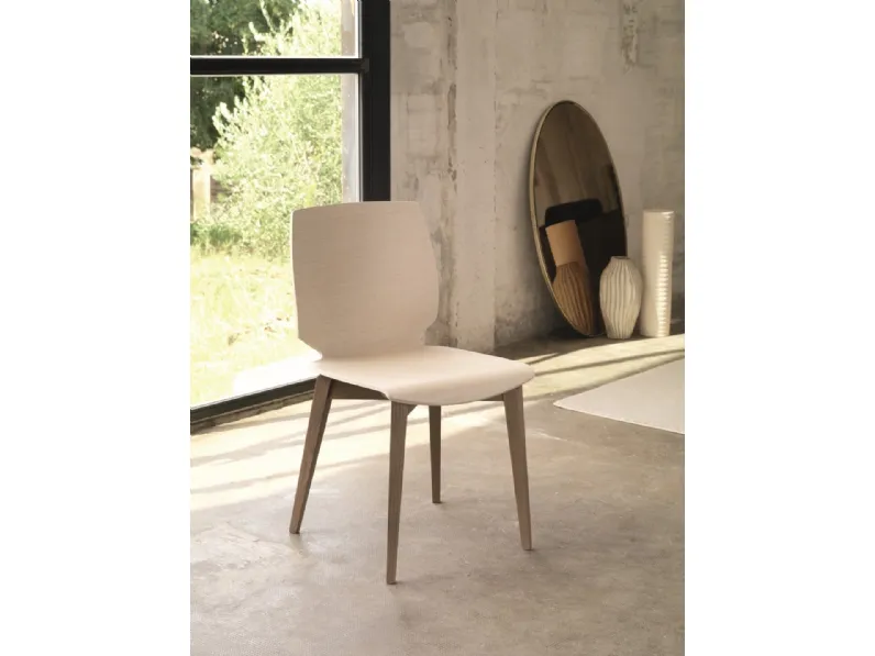 Sedia in legno Shell S149 di Friulsedie