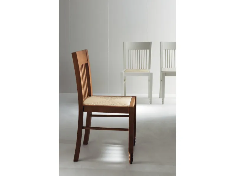 Sedia Gea in faggio con seduta in paglia sintetica di Scavolini