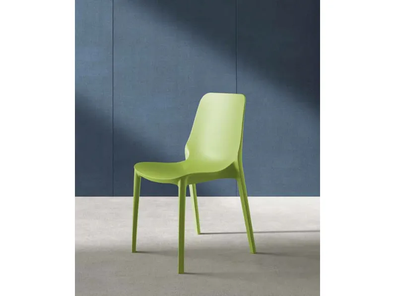 Sedia impilabile Genziana in tecnopolimero e fibra di vetro di Eurosedia