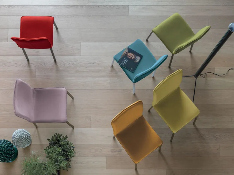 Sedia Glamour New di Target Point