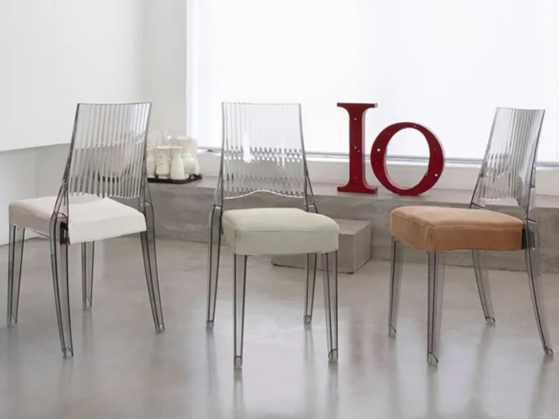 Sedia impilabile in policarbonato Glenda di Scab Design