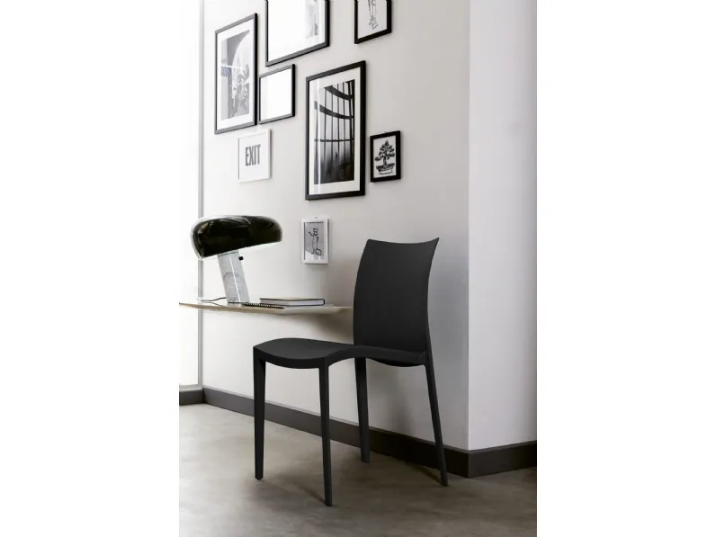 Sedia in polipropilene soft touch Go! di Colico