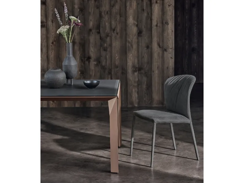 Sedia Grace completamente rivestita in tessuto di Bontempi