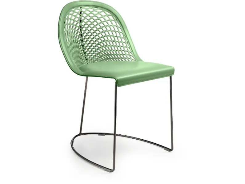 Sedia in cuoio Guapa di Midj