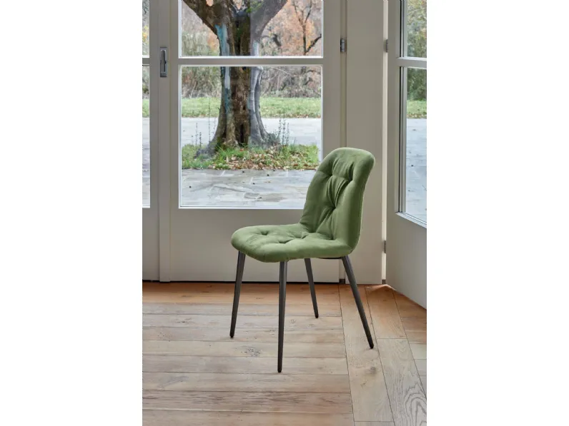 Sedia imbottita in econabuk Spring di Ingenia