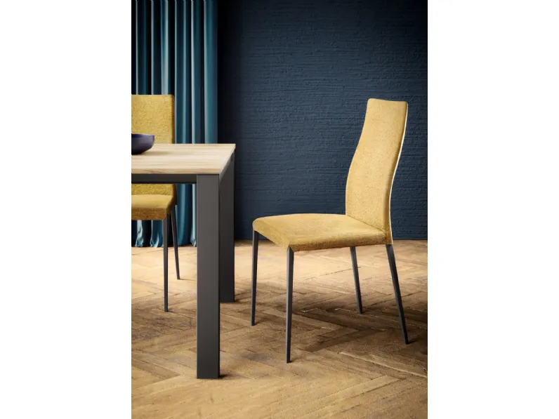 Sedia impilabile in tessuto con struttura in acciaio Jane di Ambiance Italia