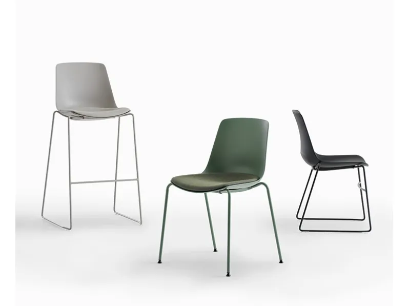 Sedia e sgabello in propilene Java Cover di Nahu