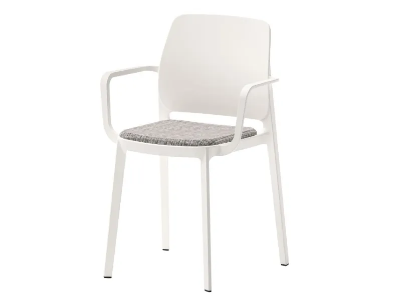 Sedia impilabile con braccioli London in polipropilene con seduta in tessuto imbottito di Veneta Cucine