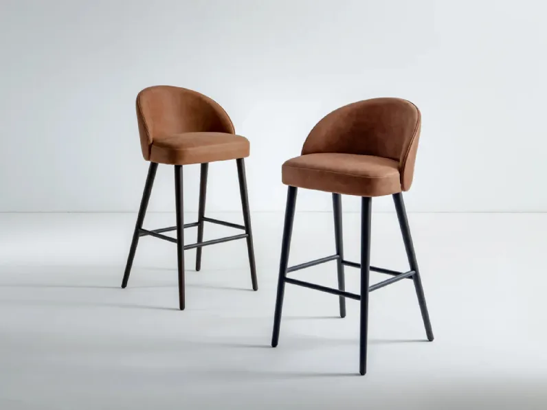 Sgabello in pelle LV 101 Stool di Laura Meroni