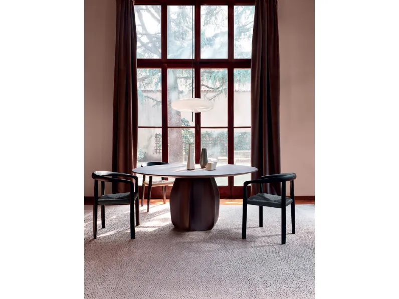 Sedia MHC 3 MIss in legno di Frassino tinto Nero con seduta in corda intrecciata di Molteni & C