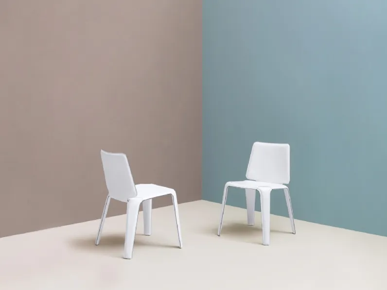 Sedia Mood in cuoio di Pedrali