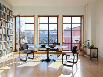 Newson Aluminum Chair