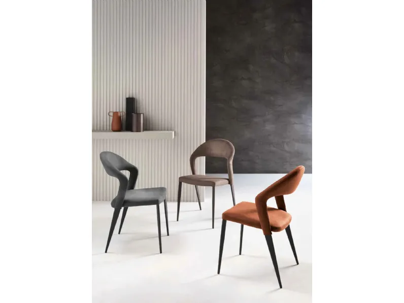 Sedia Nexia in ecopelle di Capodarte