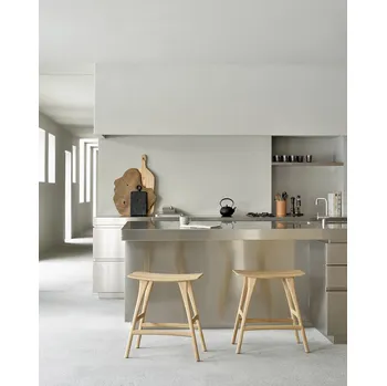 Sgabello in rovere Osso di Ethnicraft