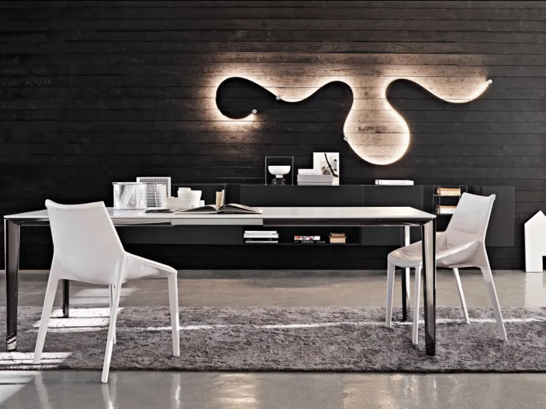 Sedia di design in pelle Outline di Molteni & C