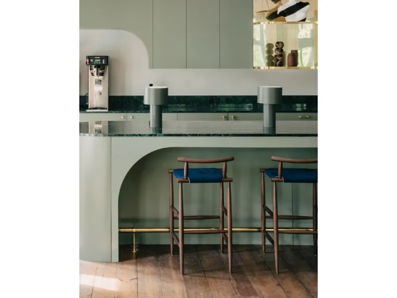 Sgabello Pelleossa in legno di rovere e seduta in paglia di fiume di Miniforms