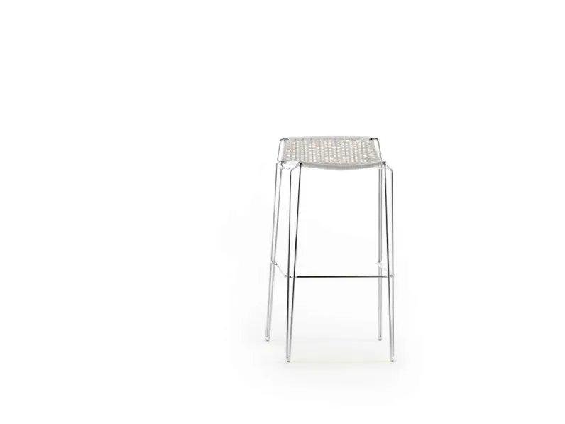 Sgabello Penelope con seduta in filo sintetico intrecciato e base in acciaio cromato di Casprini