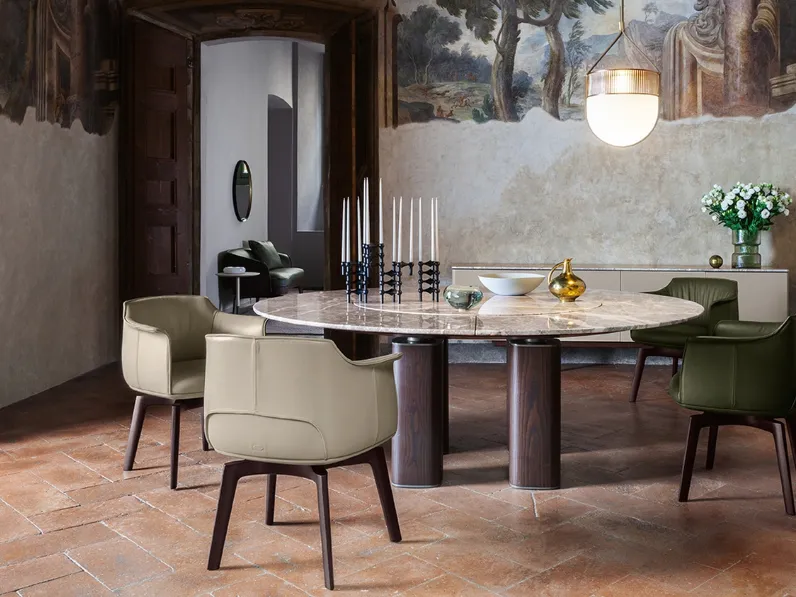 Sedia con braccioli Archibald di Poltrona Frau