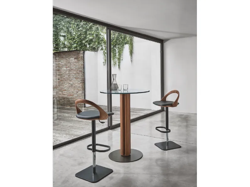 Sgabello di design Ester di Porada