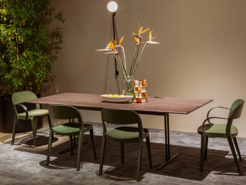 Sedia impilabile in legno laccato Minima di Potocco