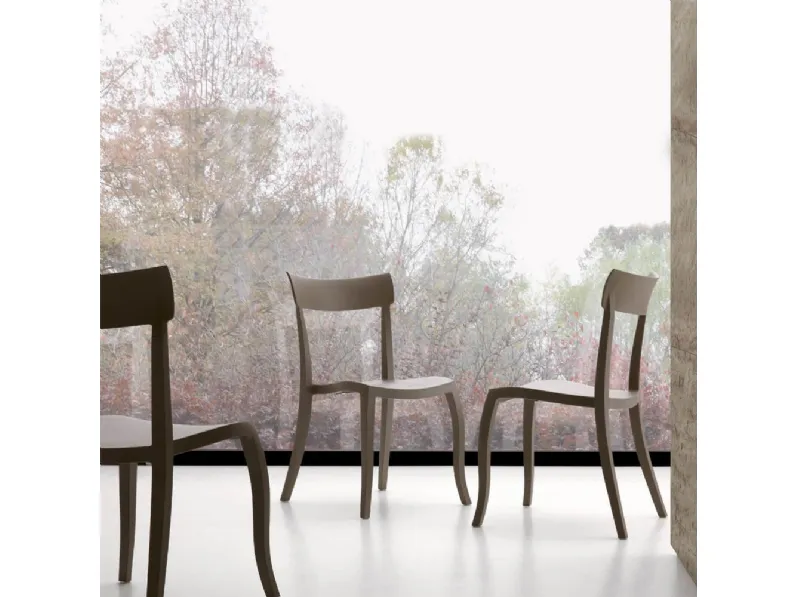 Sedia impilabile in polipropilene Anita di Ponti Terenghi