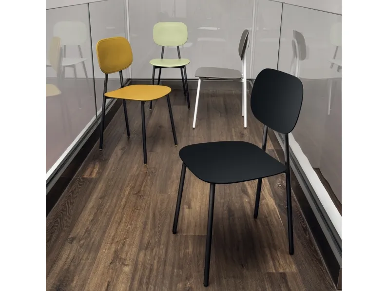 Sedia Painter Young in polipropilene di Scavolini