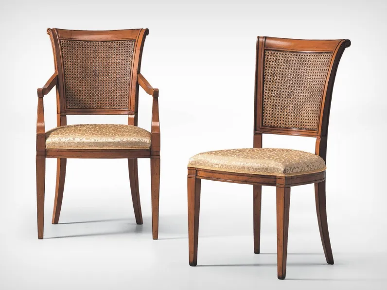Sedia in legno con o senza braccioli K10463 con schienale in caneté e sedile in tessuto imbottito de L'Origine