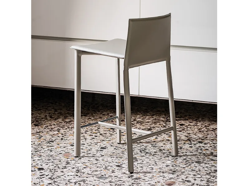 Sgabello in cuoio Cliff di Cattelan Italia