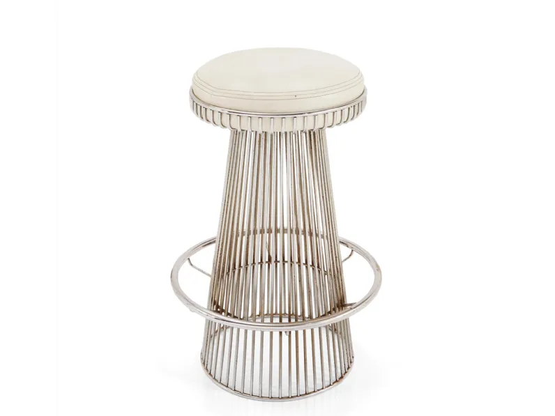 Sgabello Faro in metallo con seduta in pelle di Sigerico