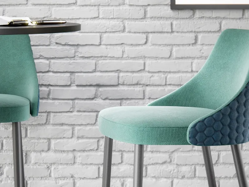 Sgabello Kelly in tessuto in due colori con retroschienale impunturato SGF di Ambiance Italia