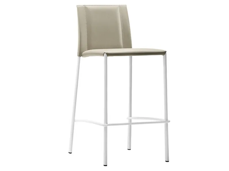 Sgabello in cuoio Silvy di Midj