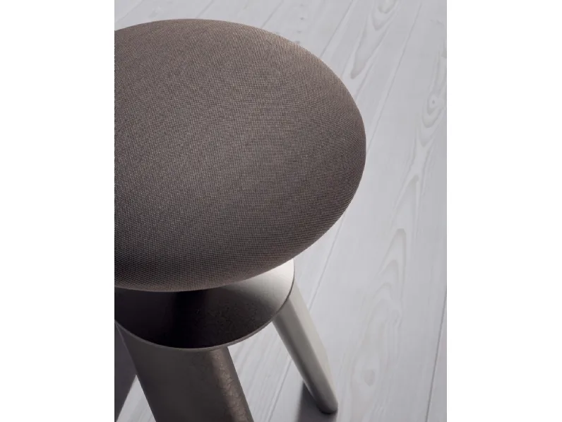 Sgabello regolabile in altezza Squid di Presotto