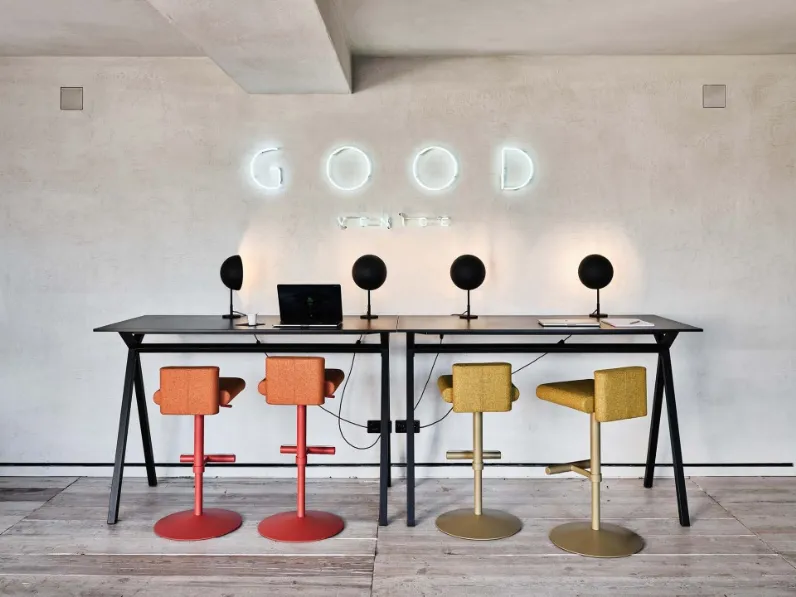 Sgabello girevole e regolabile Toy di Midj