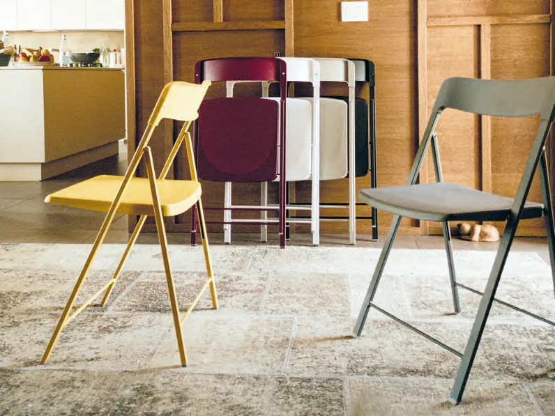 Sedia pieghevole Sheila in polipropilene di AF Ferrero