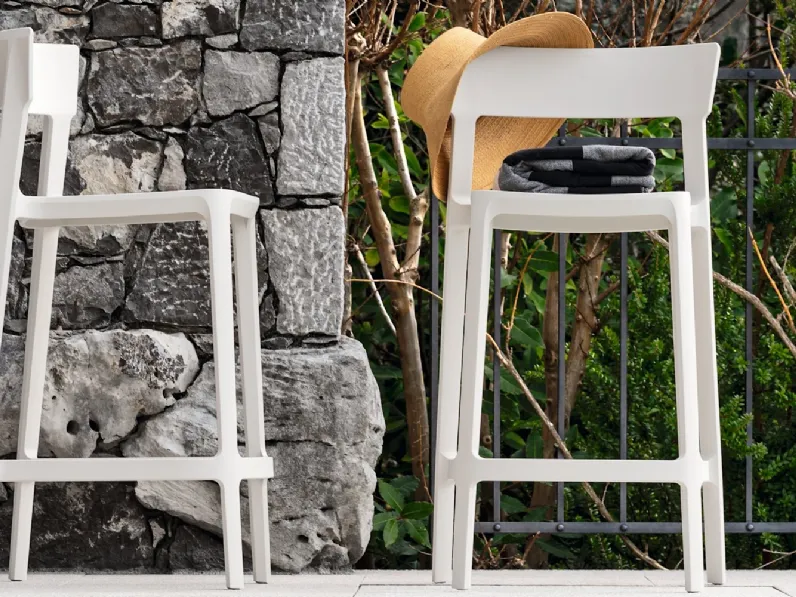 Sgabello in polipropilene Skin di Calligaris