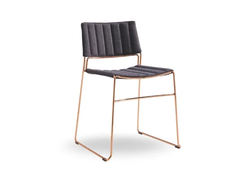 Sedia in tessuto Slim di Midj