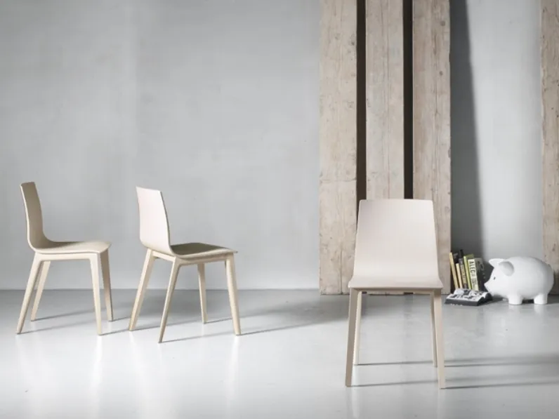 Sedia con telaio in legno massello Smilla di Scab Design