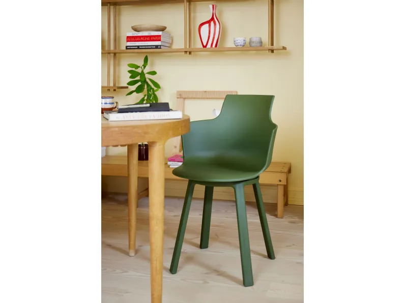 Sedia con base girevole Social Turn di Varier