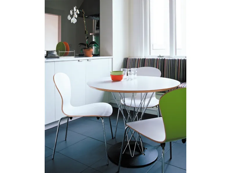 Sedia Sprite Stacking Chair di Knoll