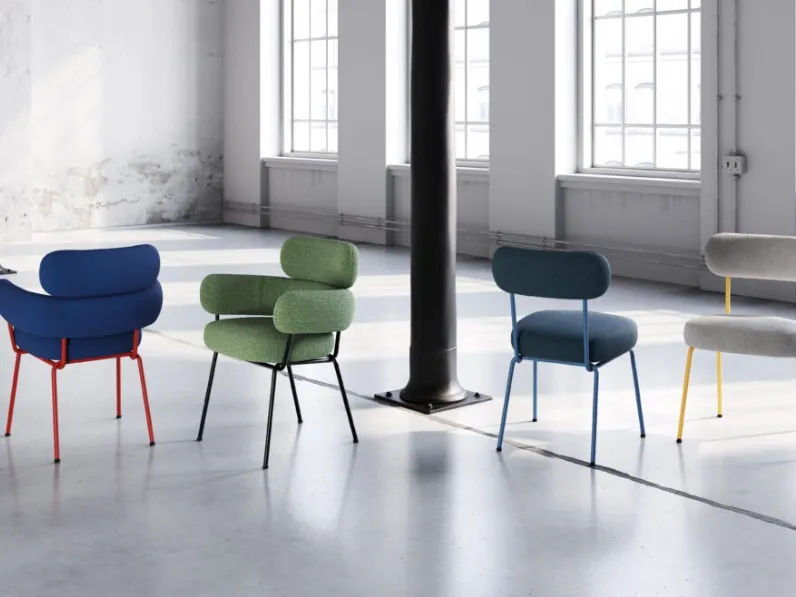 Sedia imbottita Takumi di Infiniti