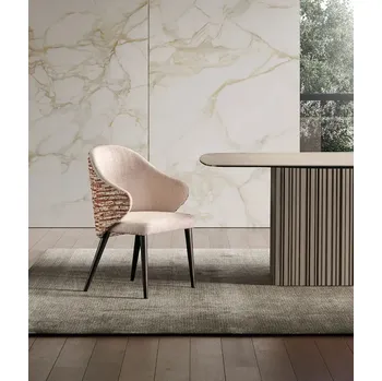 Sedia Tulip di Tafaruci