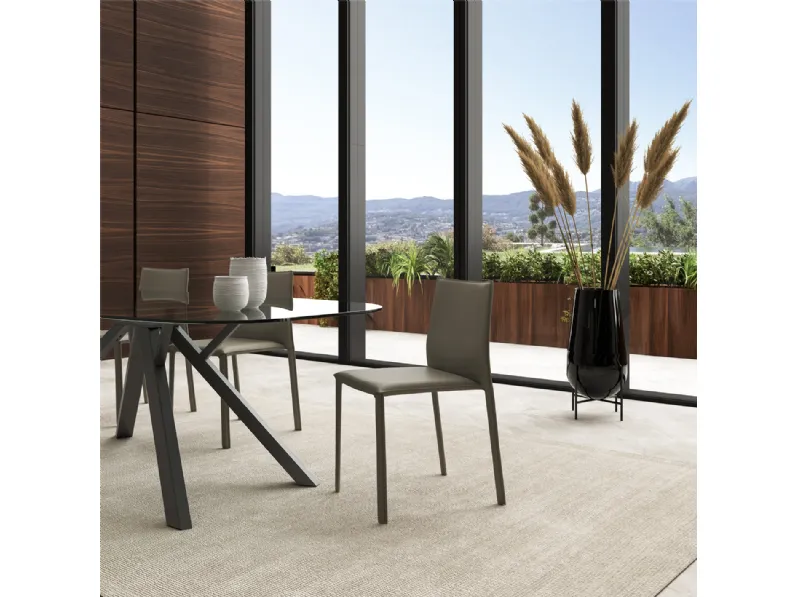 Sedia in cuoio Urus di Easyline