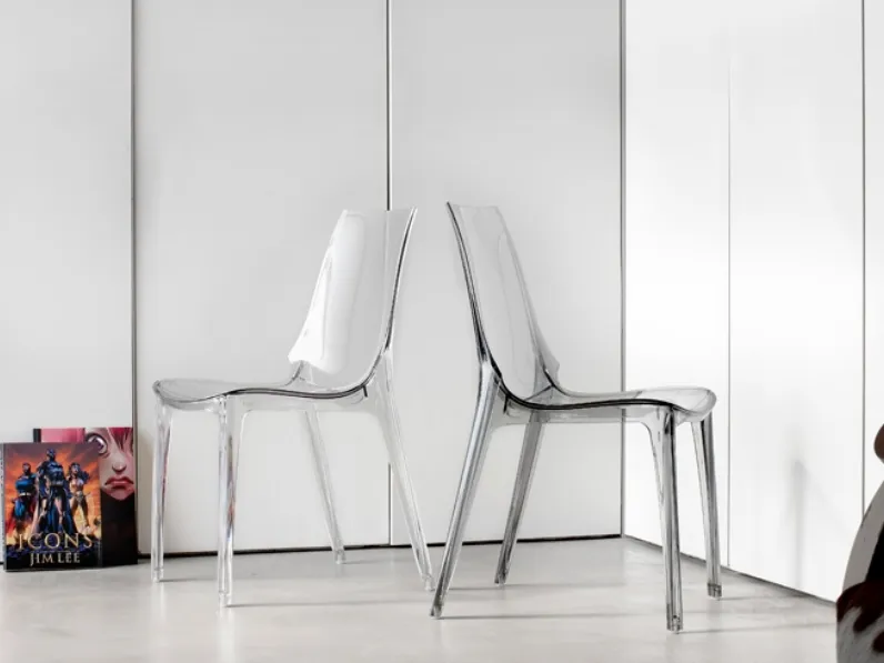 Sedia impilabile in policarbonato trasparente senza braccioli Vanity di Scab Design