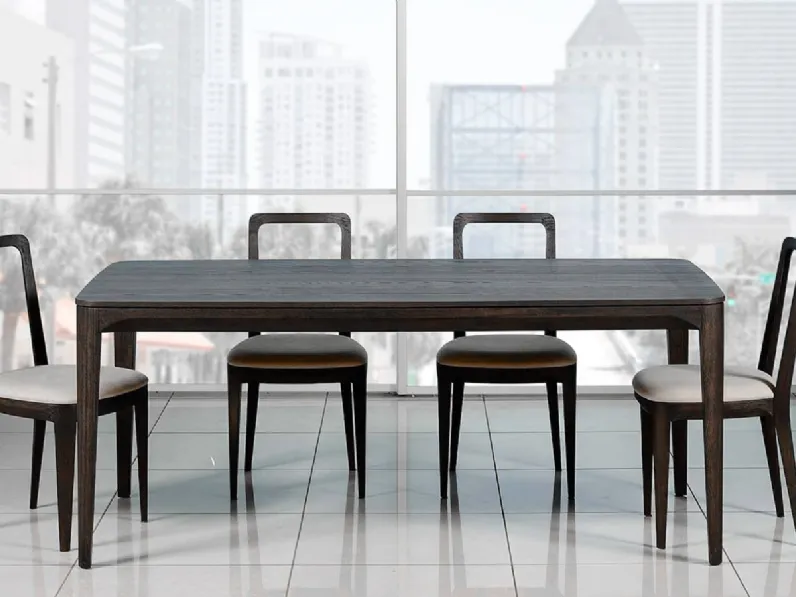 Sedia Venaria in legno con seduta imbottita di Fratelli Elli