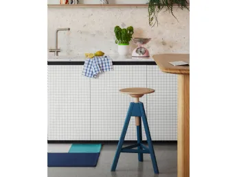 Vitos Stool