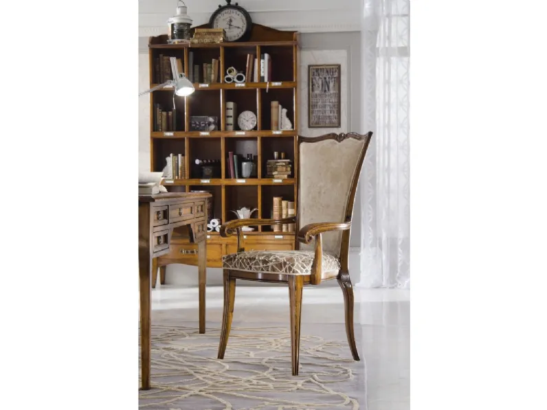 Sedia in tessuto con braccioli Voltaire di Fratelli Raffagnini