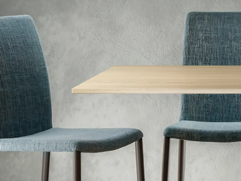 Sedia in tessuto imbottita Zefiro di Ambiance Italia