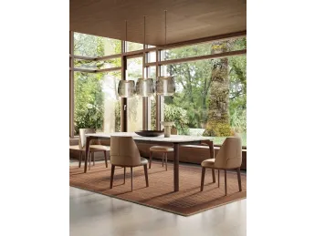Tavolo Abigail: design iconico Poltrona Frau.