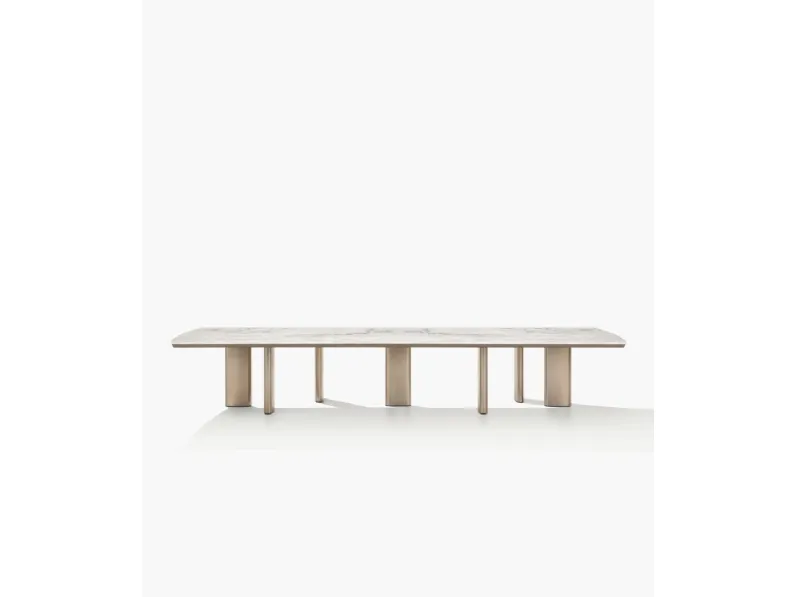 Tavolo Adrien con top in marmo di Poliform